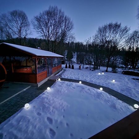Sugopatak Kulcsoshaz Villa Izvoare  Eksteriør billede